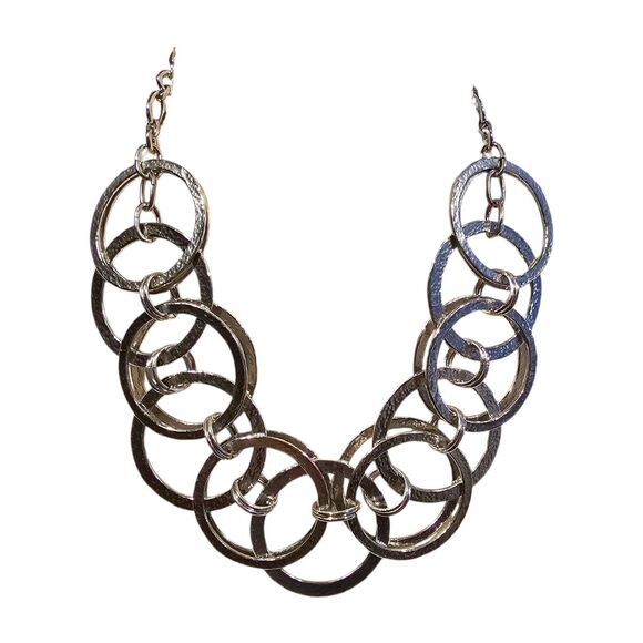 Chico's Statement Circle Necklace Interlocked Links Silver Tone Adjust 20" 22" L - Picture 1 of 7